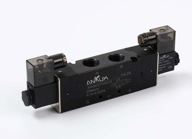 막힌 솔레노이드 밸브를 수정하는 방법